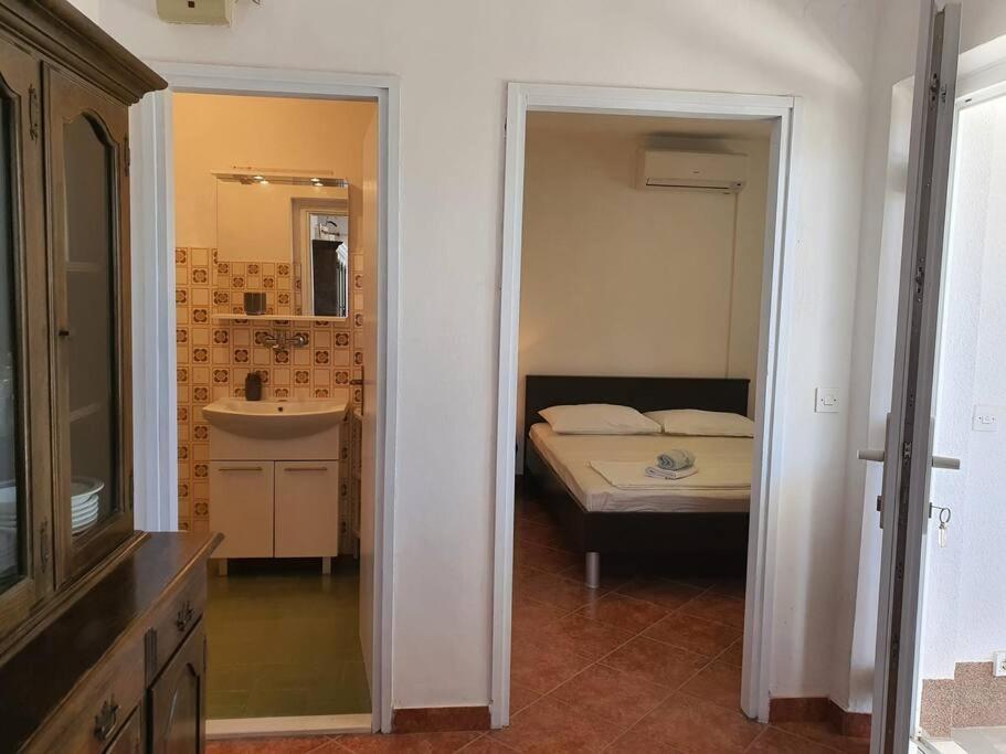 Apartmani Barada Сегет Враница Екстериор снимка